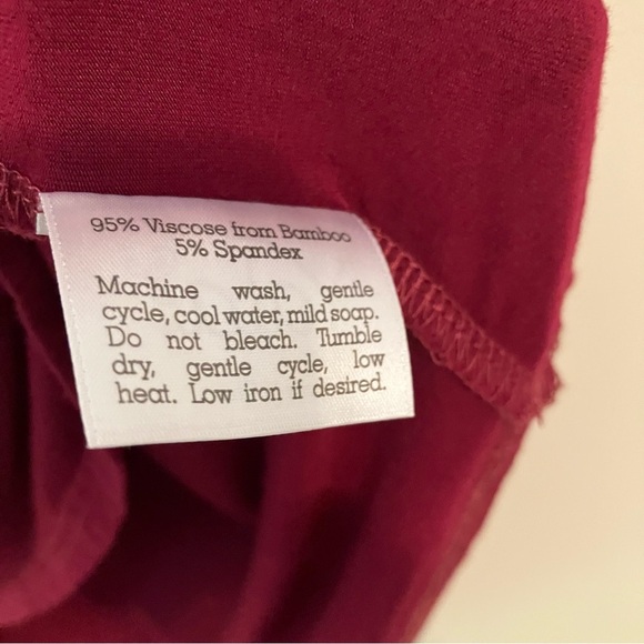 Yala (3) Sandy Relaxed Fit Scoop Neck Short Sleeve Bamboo Tops Sz. S - Picture 9 of 11